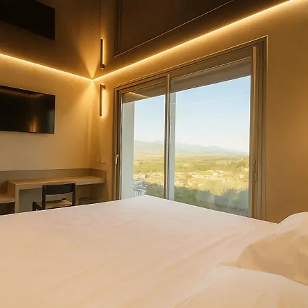 Hotiday Trebiano Hotel